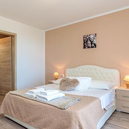 Selina Villa Terlevic מראה חיצוני תמונה